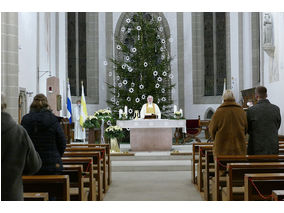 Feierliche Christmette in St. Crescentius (Foto: Karl-Franz Thiede)